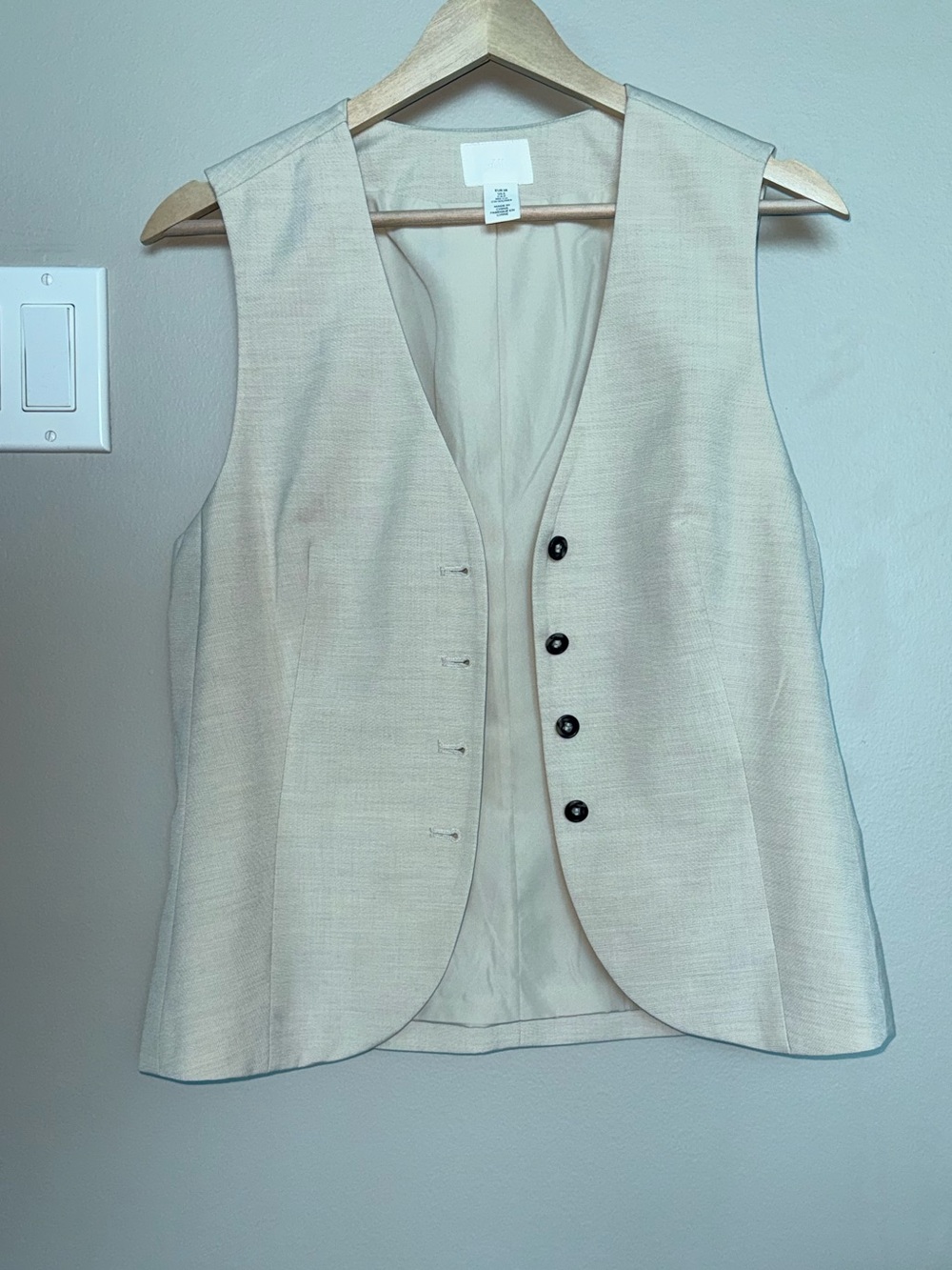 H&M Cream Sleeveless Button Vest